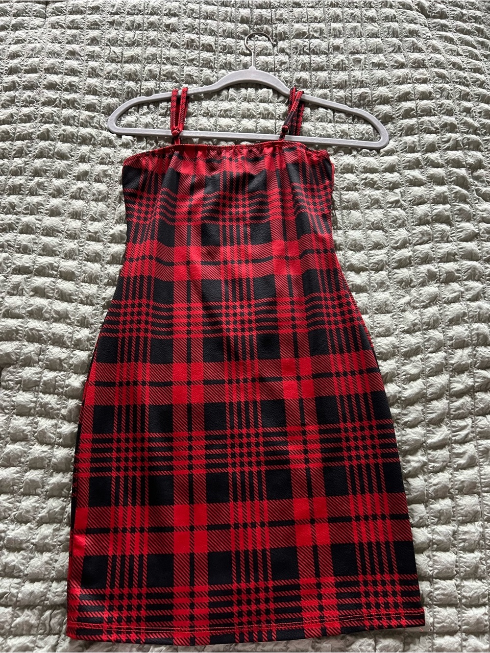 Red Plaid Sleeveless Dress - Classic Tartan Style